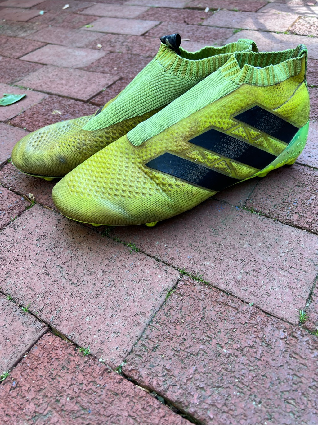 Adidas Neon Green Laceless Soccer Cleats With Black Interior